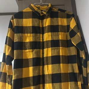 H&M Plaid Flannel Button Up Shirt